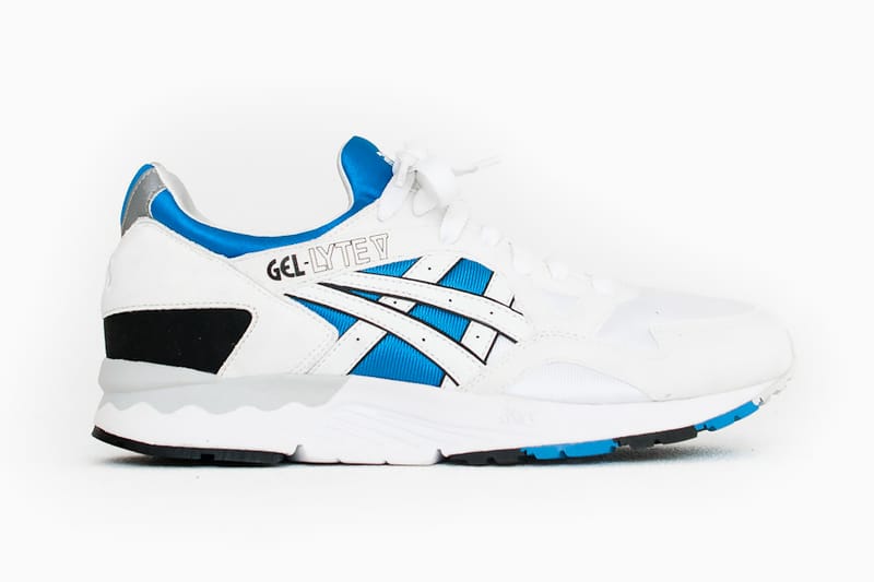 Asics tiger gel-lyte outlet v white sky