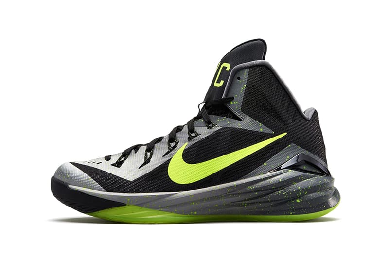 New store hyperdunks 2014