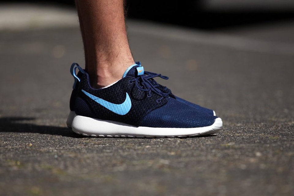 roshe run navy
