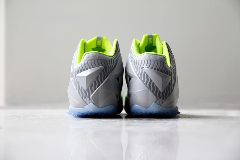 Lebron store 11 volt