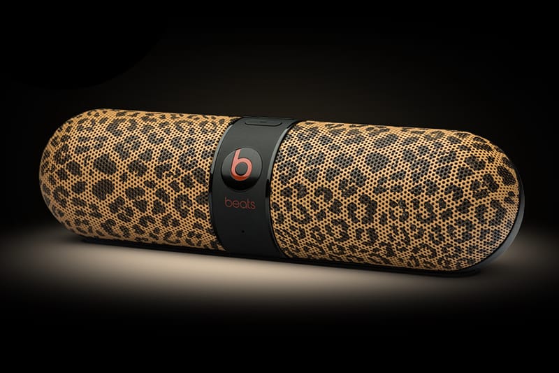 Beats pill online gold