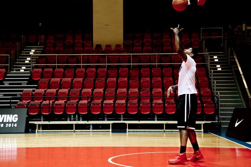 kyrie irving high top shoes