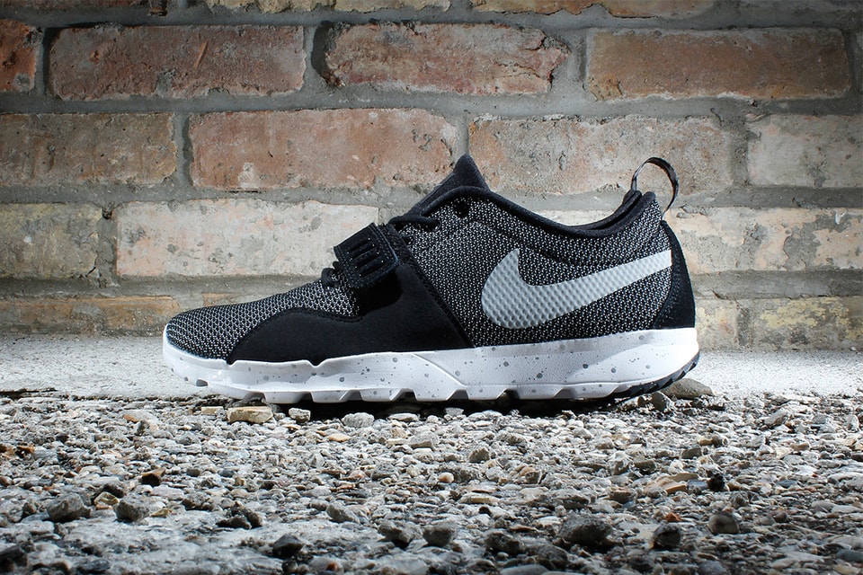 nike sb black and silver