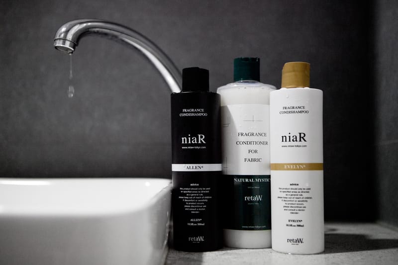 retaW Bathroom Set | Hypebeast