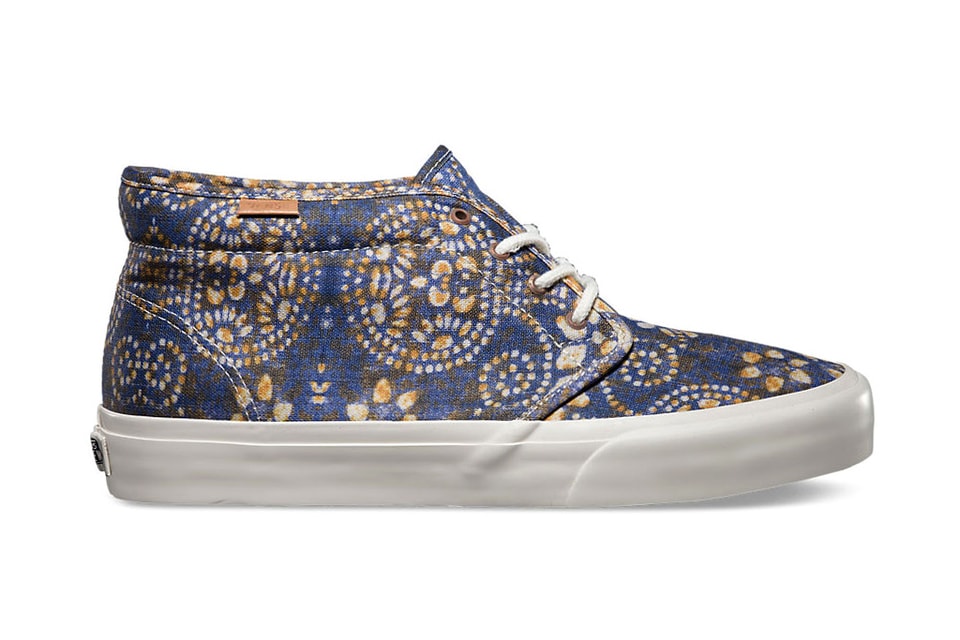 vans slip on batik