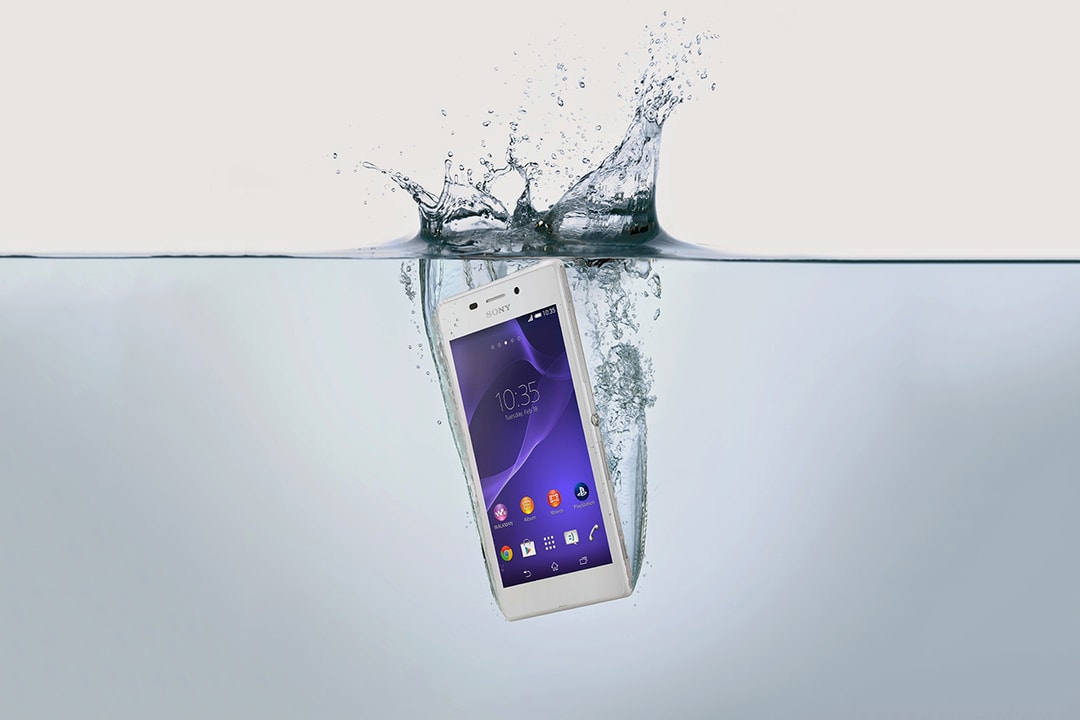 Водонепроницаемый смартфон Xperia M2 Aqua