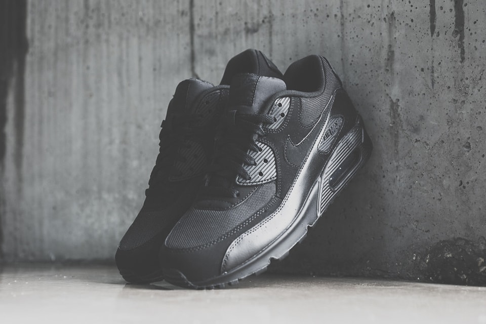 air max 90 essential all black