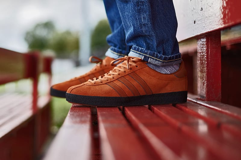 Adidas best sale orange spezial