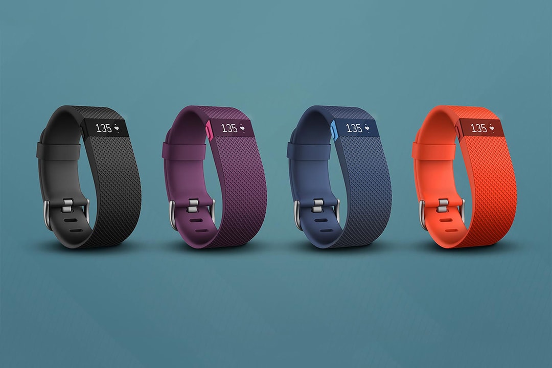 Fitbit представляет три новых трекера активности: Charge, Charge HR и Surge