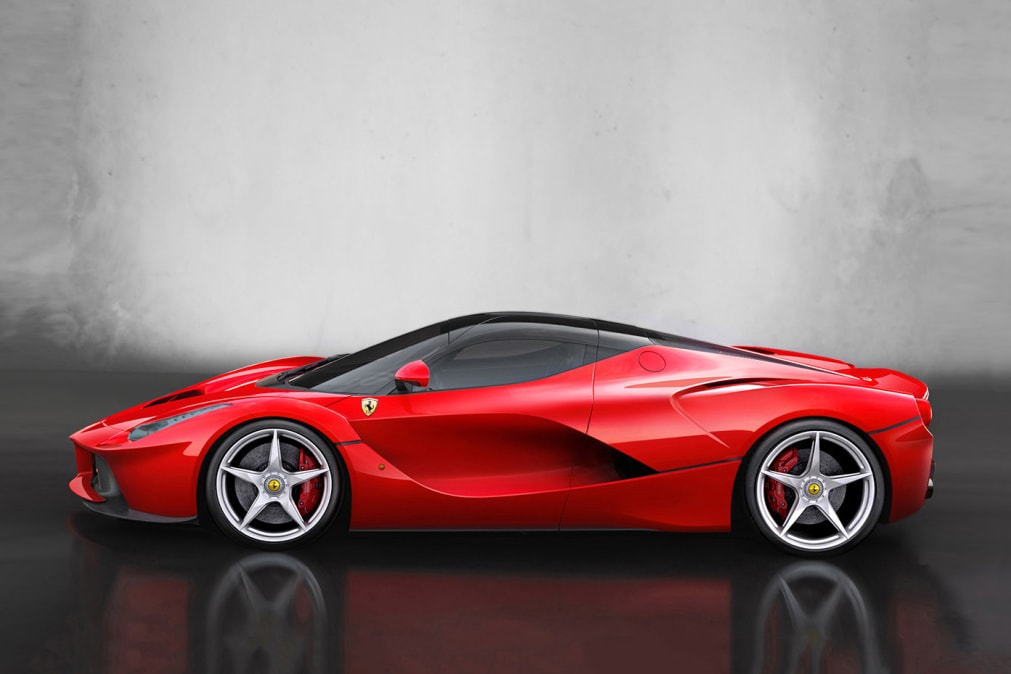 Критерии покупки суперкара Ferrari LaFerrari
