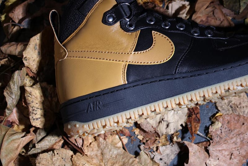 Nike air force hot sale 1 mid duck boot