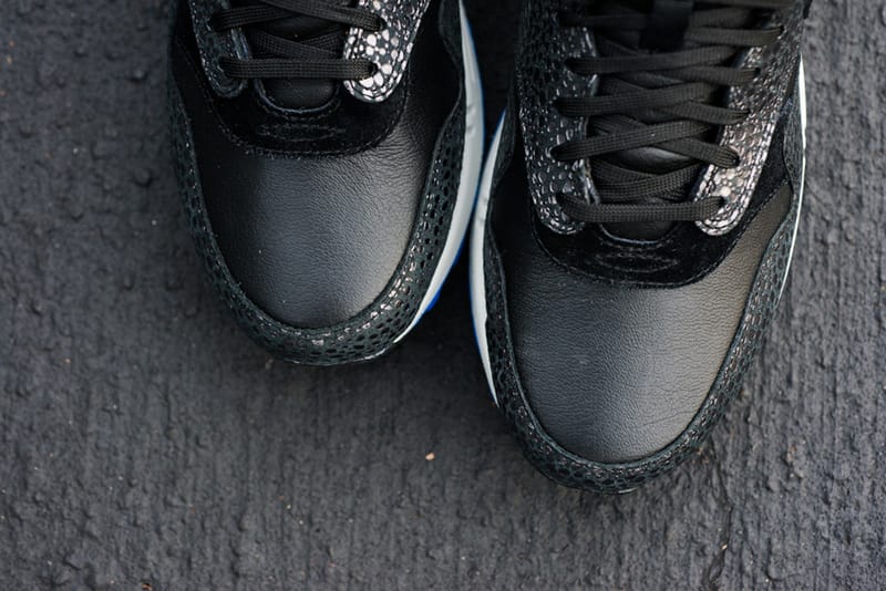 A Closer Look at the Nike Air Max 1 Deluxe