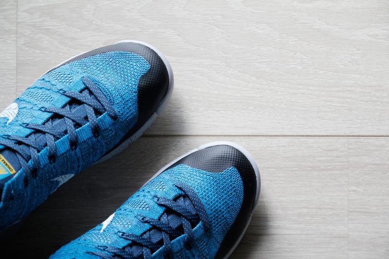 Nike flyknit trainer hot sale grey blue