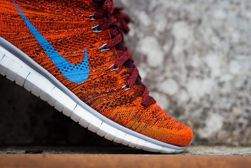 Nike free clearance flyknit chukka red