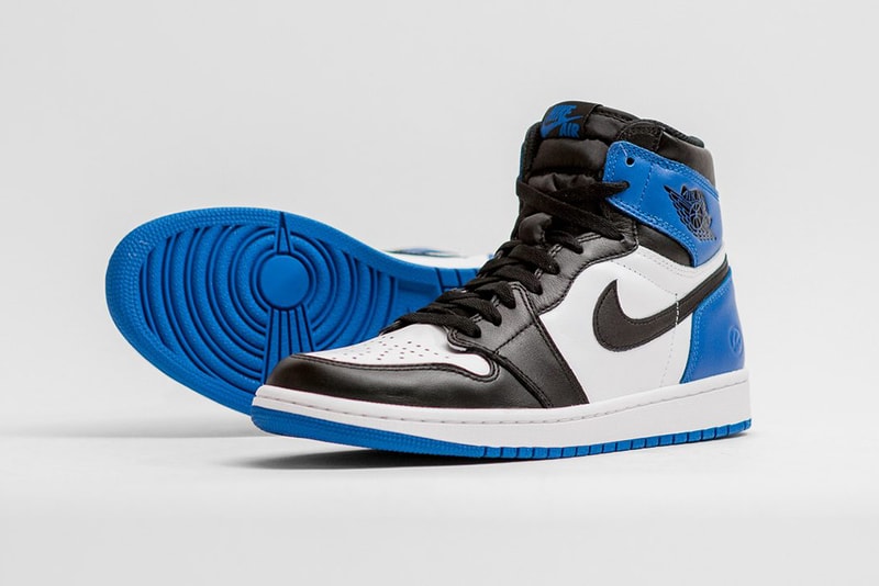 fragment design x air jordan 1