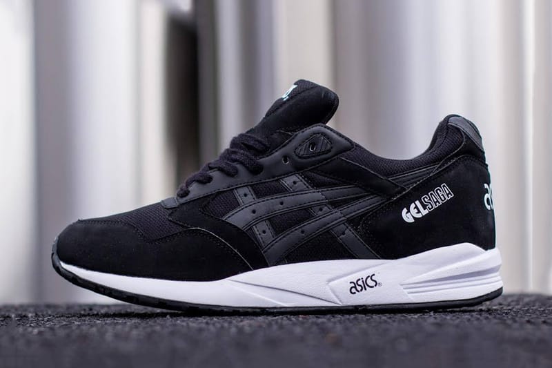 Asics gel saga all black best sale