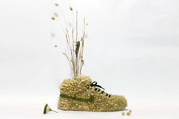 «Просто вырасти»: изготовление кроссовок Nike из цветов