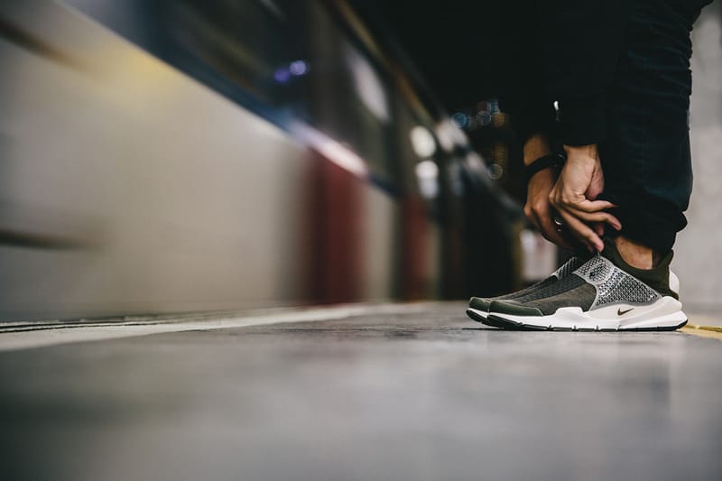 Fragment sock clearance dart