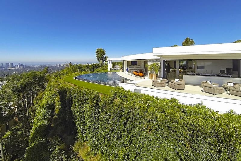 Creator of Minecraft Drops $70 Million on a Beverly Hills Mansion ...