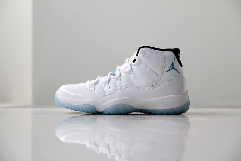 Legend blue hotsell jordans 11