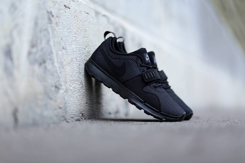 nike trainerendor all black