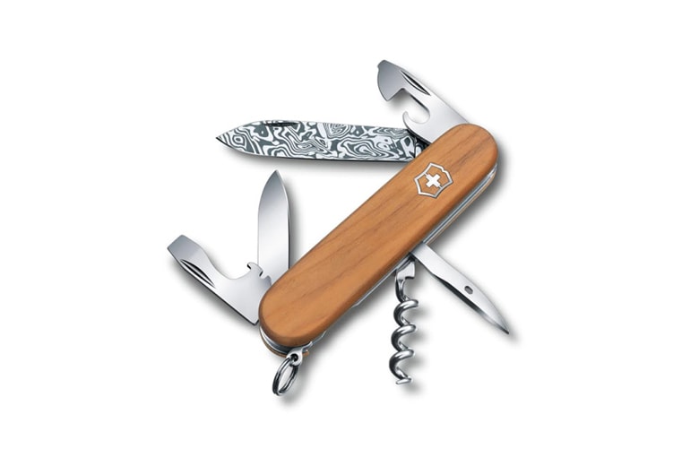 Швейцарский армейский нож Victorinox Damascus ограниченной серии 2014 г.