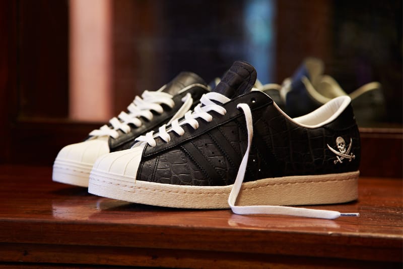 Adidas x 2025 neighborhood superstar 2015