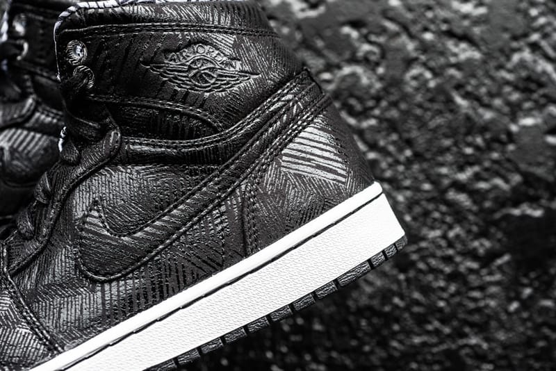 Air jordan 1 retro high og black history outlet month