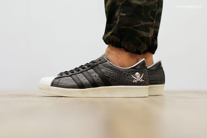 Adidas consortium x neighborhood shop superstar 80s '10th anniversary'