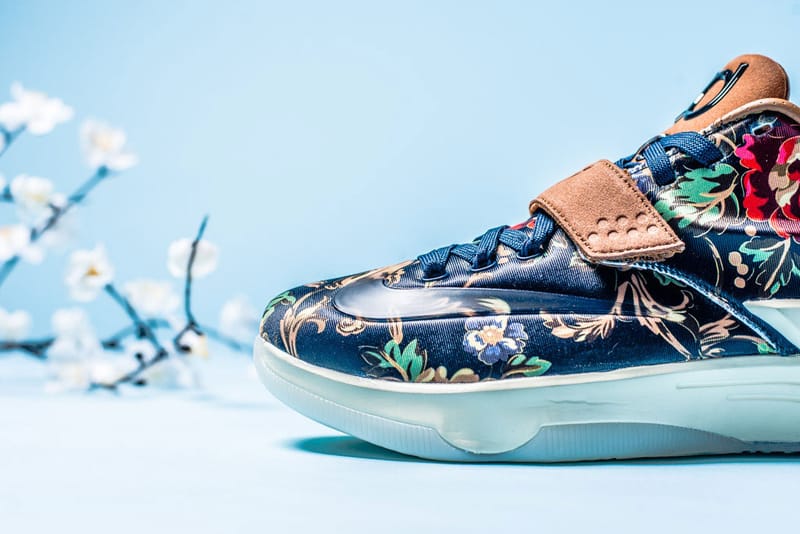 A Closer Look at the Nike KD VII EXT Floral QS | Hypebeast