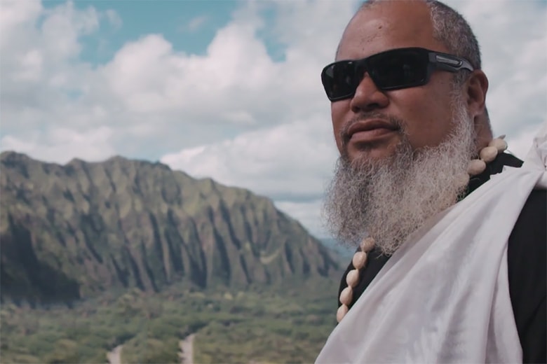 Военнопленный!  УХ ТЫ!  Гавайи 2015 начинаются с тура Holoholo, организованного Джоном «Прайм» Хиной