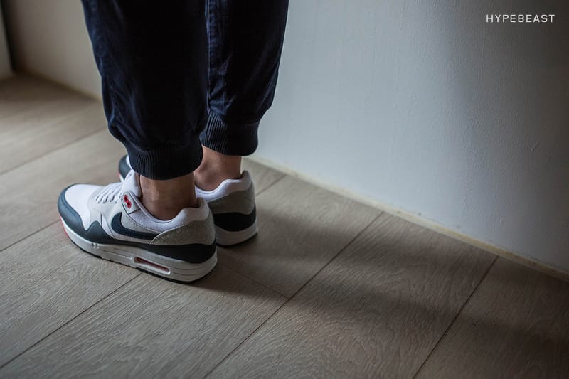A Closer Look at the Nike Air Max 1 V SP 