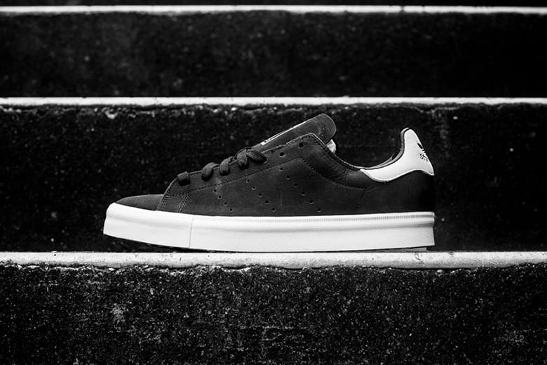 Stan smith store vulc black