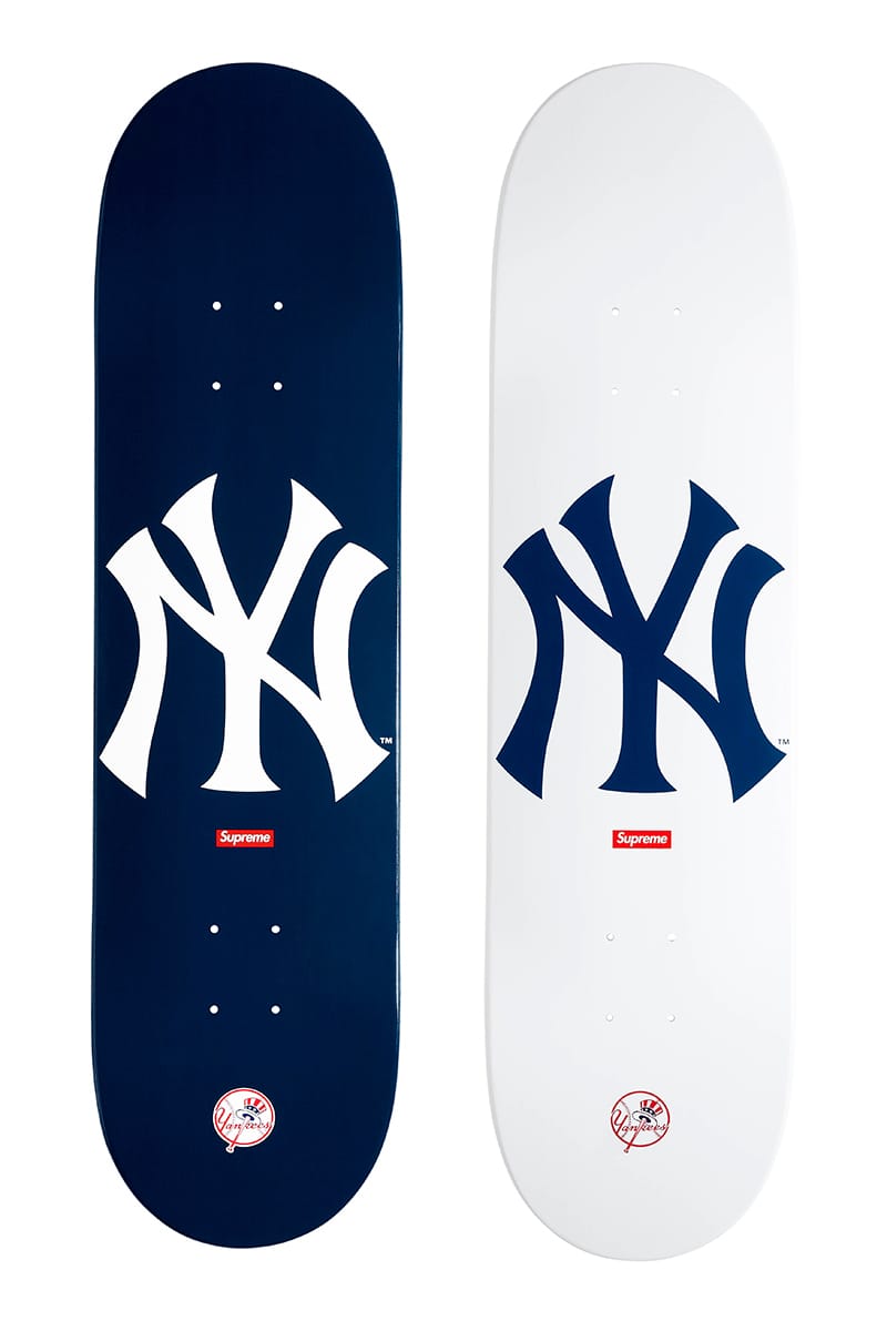 Supreme yankees outlet skateboard