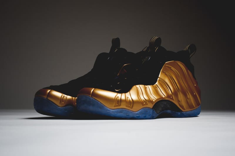 Nike air foamposite one on sale gold