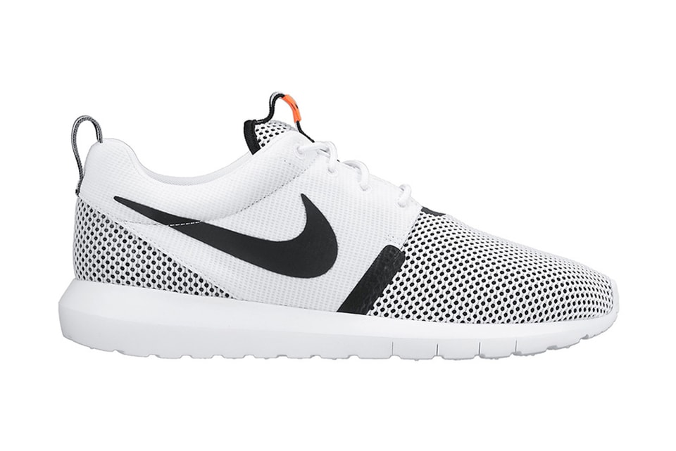 nike roshe run white mens