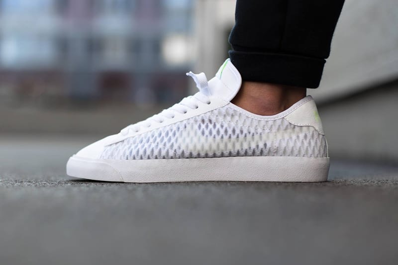 Nike classic ac white sneakers best sale