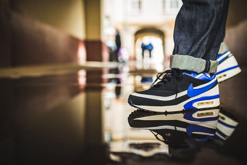 Nike air max bw on feet hotsell