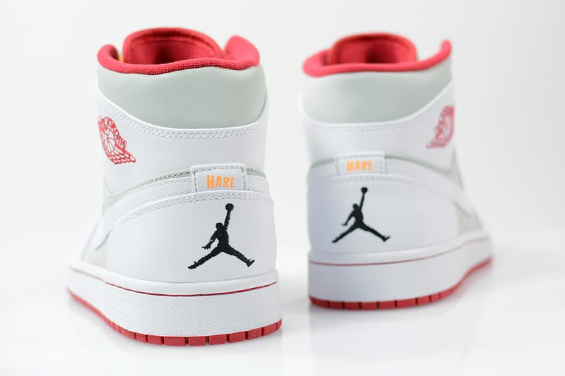 Jordan 1 mid on sale hare