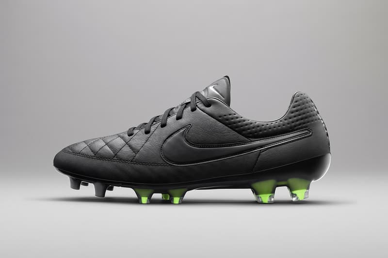 black nike shoes academy