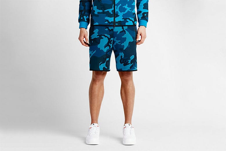 Nike tech discount fleece blue camo