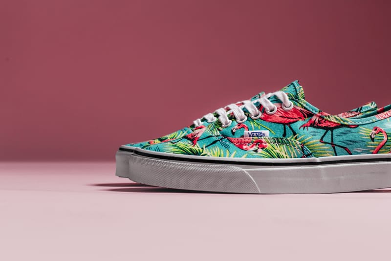 Vans deals authentic flamingo