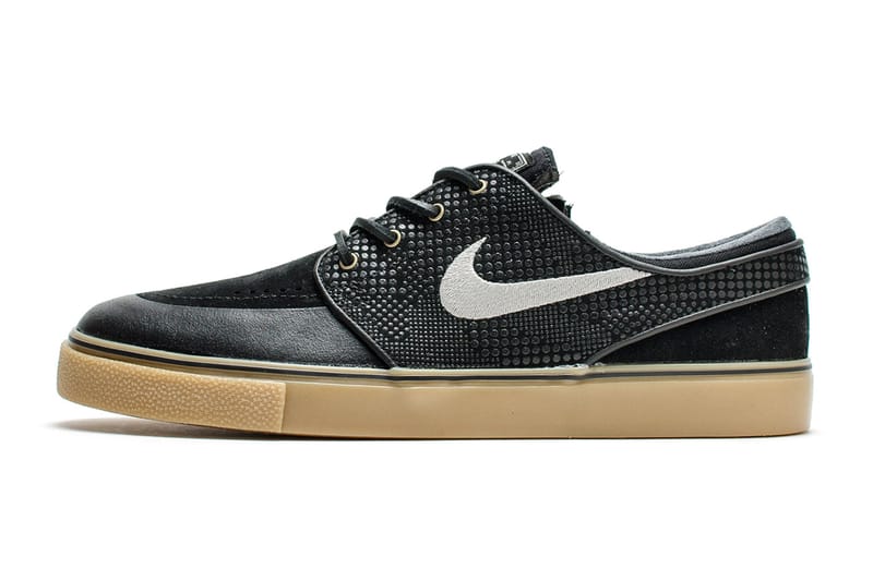 Nike janoski clearance black and gum