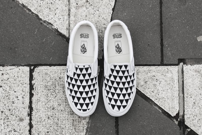 Sneakersnstuff x Vault by Vans OG Classic Slip-On LX 