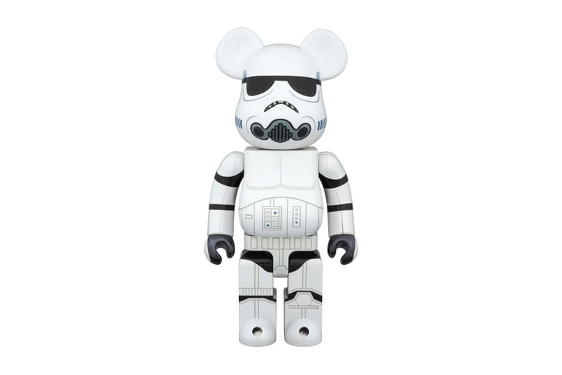 Star Wars' x Medicom Toy 400% & 100% Stormtrooper 