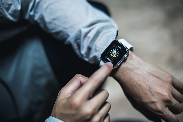 The HYPEBEAST Review: Apple Watch | Hypebeast