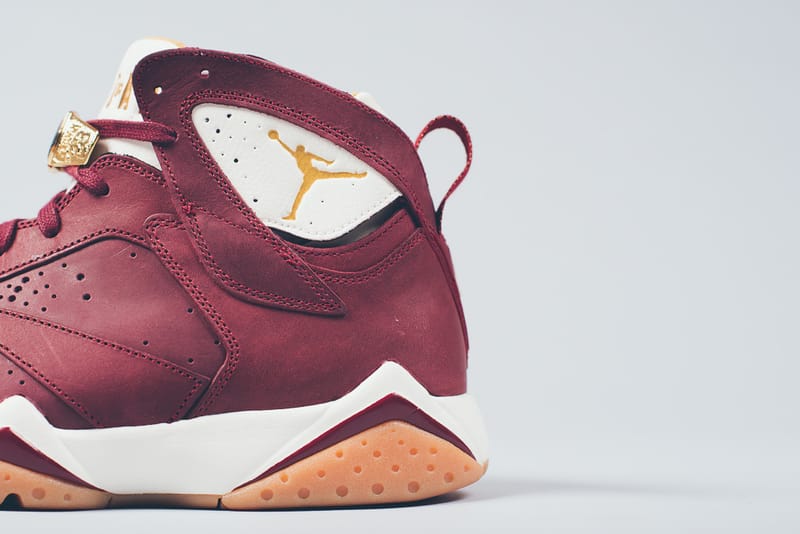 Jordan retro cheap 7 burgundy