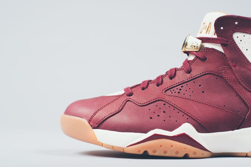 Jordan store 7 maroon