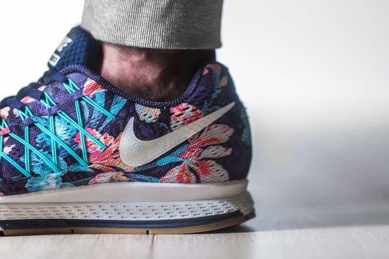 Nike air zoom pegasus on sale floral