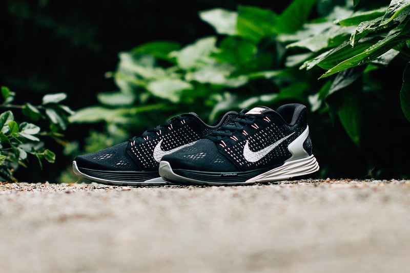 nike lunarglide flyknit